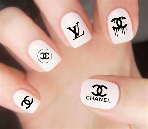 chanel logo nail art|chanel 505 nail polish.